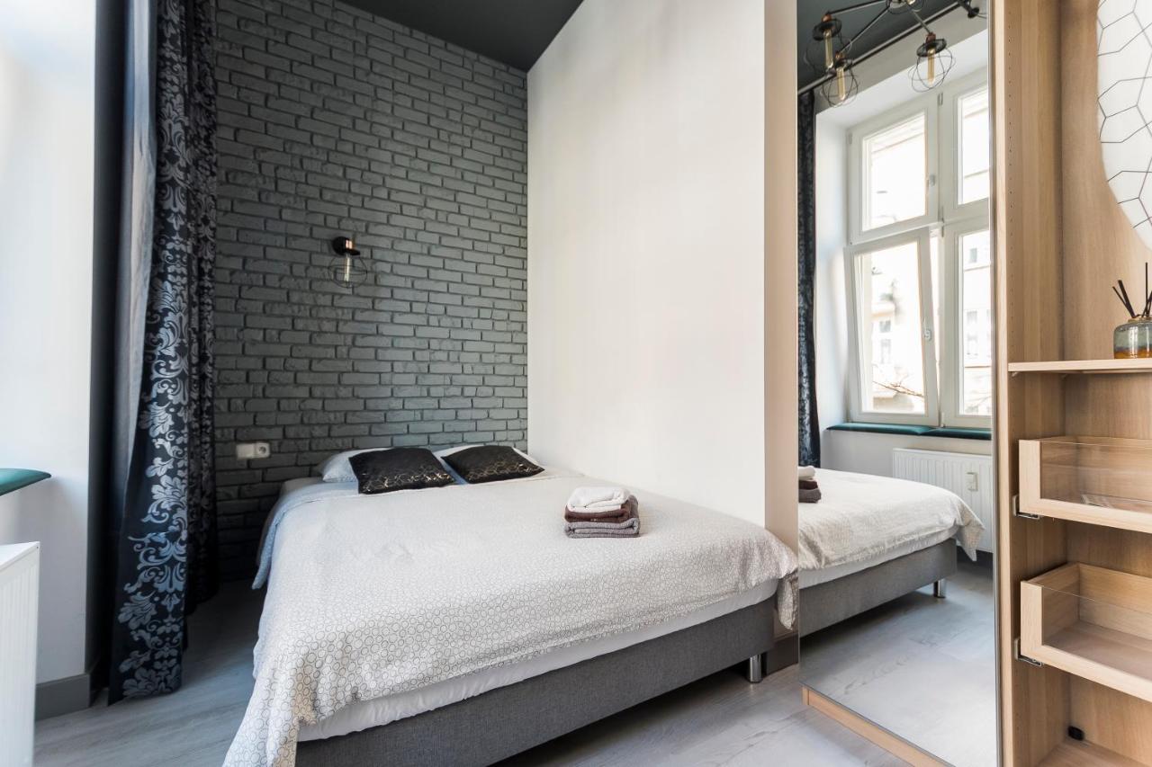Apartament Centrum Superior بوزنان المظهر الخارجي الصورة